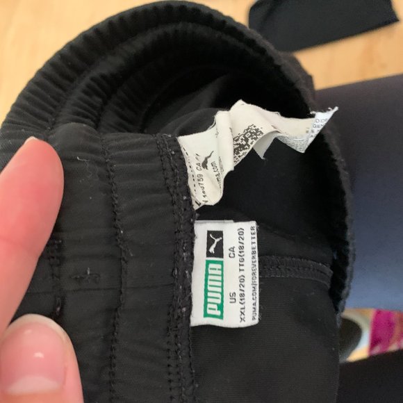 Boys Puma Nike Black Grey Gym Casual Shorts Size XXL - Picture 3 of 6